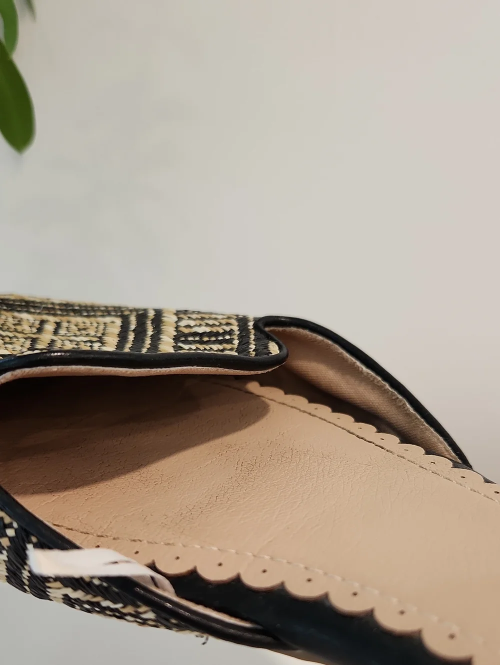 Restricted Women's Aztec Print D'Orsay Flats Size 10 - Picture 6 of 6